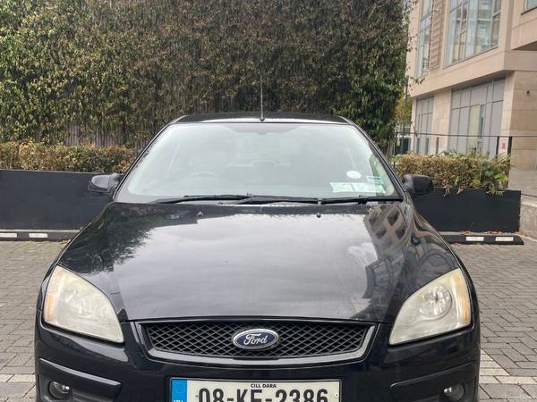 Ford Focus Hatchback, Petrol, 2008, Black