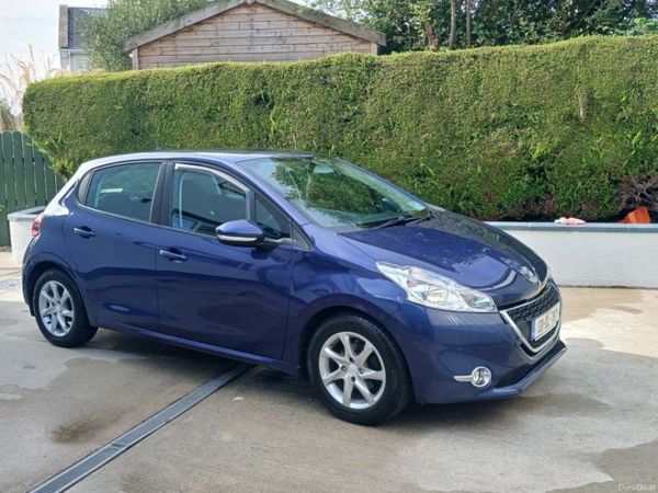 Peugeot 208 Hatchback, Petrol, 2013, Blue