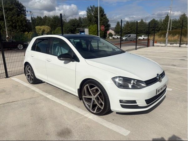 Volkswagen Golf Estate, Diesel, 2016, White