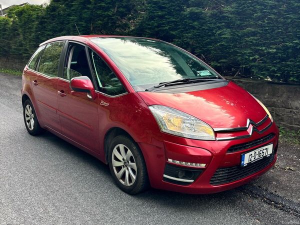 Citroen C4 Hatchback, Diesel, 2012, Red