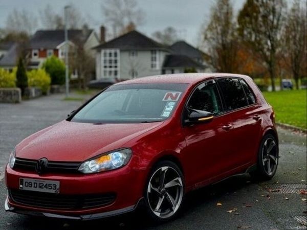 Volkswagen Golf Hatchback, Diesel, 2009, Red
