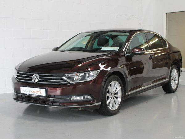 Volkswagen Passat Saloon, Diesel, 2016, Red