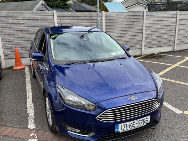 Ford Focus Hatchback, Diesel, 2017, Blue