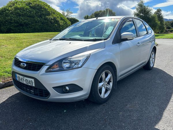 Ford Focus Hatchback, Diesel, 2009, Silver