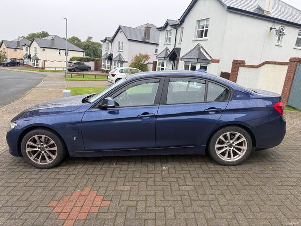 BMW 3-Series Saloon, Petrol Plug-in Hybrid, 2017, Blue