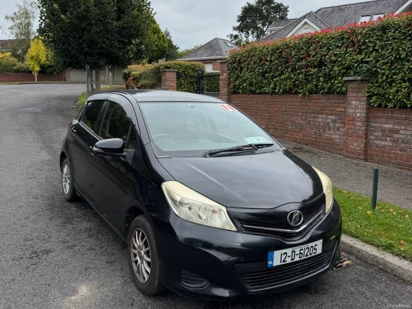 Toyota Vitz Hatchback, Petrol, 2012, Black