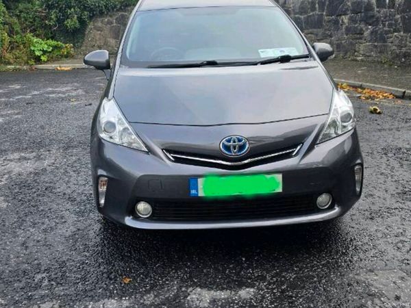 Toyota Prius MPV, Petrol Hybrid, 2013, Grey