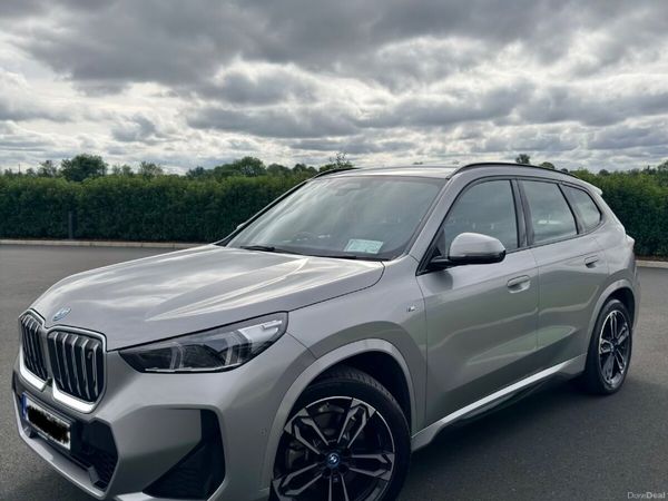 BMW iX Estate/Jeep, Electric, 2023, Grey