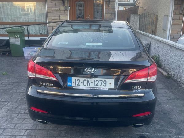 Hyundai i40 Saloon, Diesel, 2012, Black