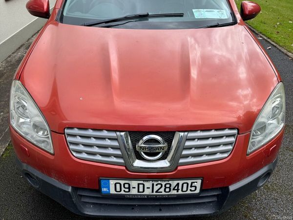 Nissan Qashqai Hatchback, Diesel, 2009, Orange