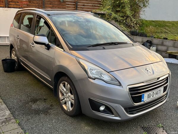 Peugeot 5008 MPV, Diesel, 2016, Grey