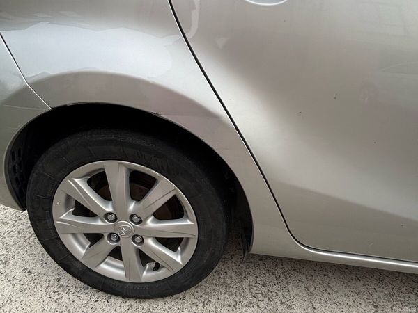 Toyota Aqua Hatchback, Petrol Hybrid, 2015, Silver