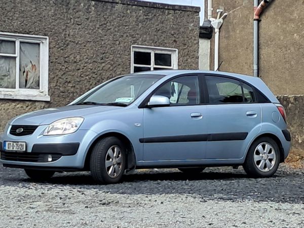 Kia Rio Hatchback, Petrol, 2007, Silver