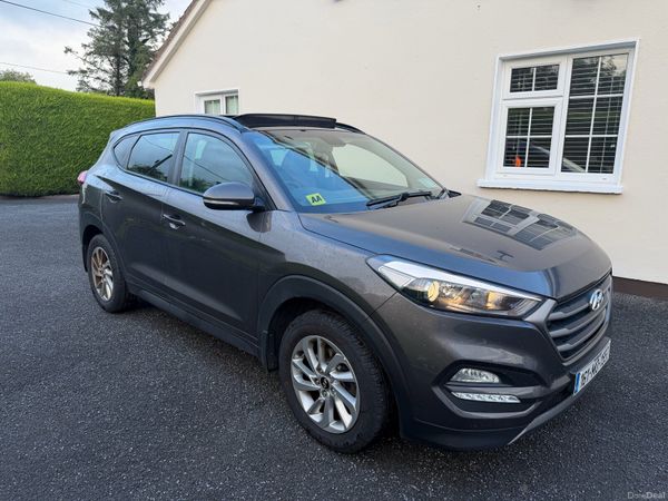 Hyundai Tucson SUV, Diesel, 2016, Bronze