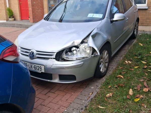 Volkswagen Golf Hatchback, Diesel, 2008, Silver