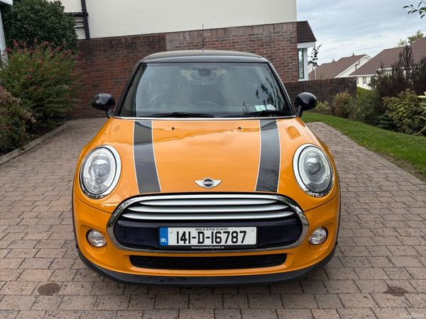 Mini Cooper Hatchback, Diesel, 2014, Orange