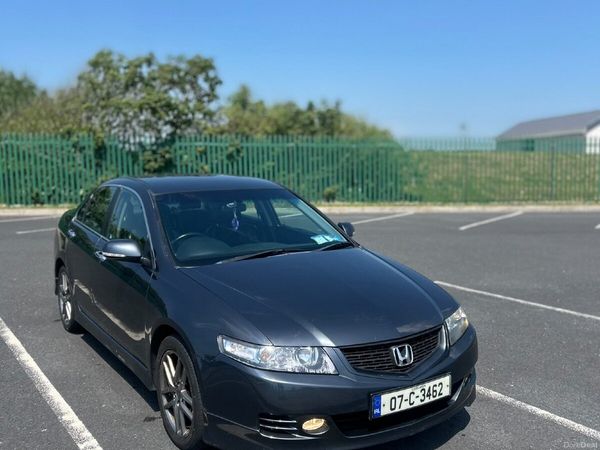 Honda Accord Saloon, Petrol, 2007, Grey
