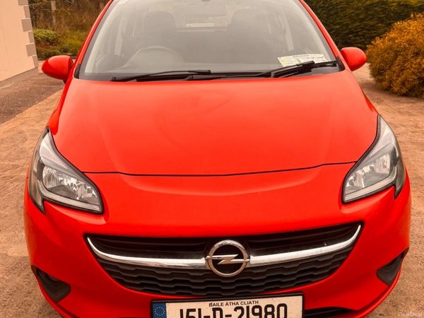 Opel Corsa Hatchback, Petrol, 2015, Red