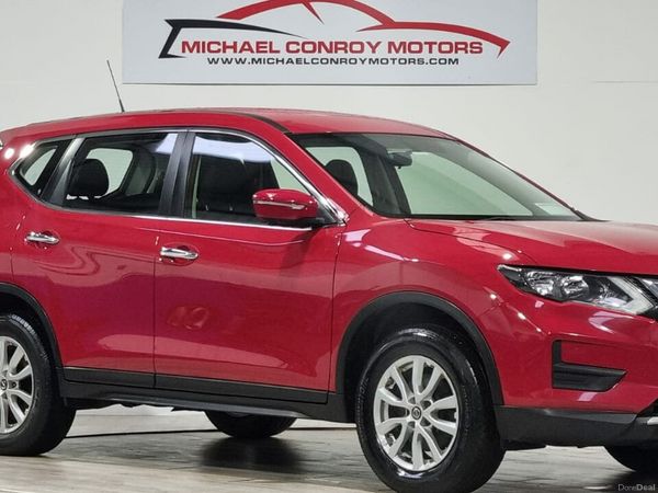 Nissan X-Trail SUV, Diesel, 2018, Red