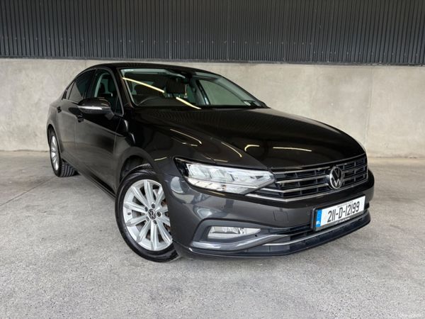 Volkswagen Passat Saloon, Diesel, 2021, Grey