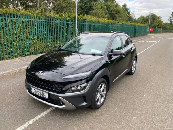 Hyundai KONA MPV, Petrol, 2021, Black