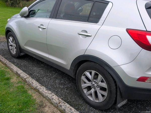 Kia Sportage SUV, Diesel, 2012, Silver