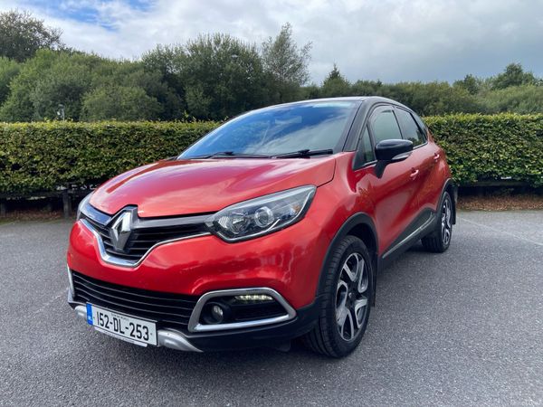 Renault Captur Hatchback, Diesel, 2015, Red