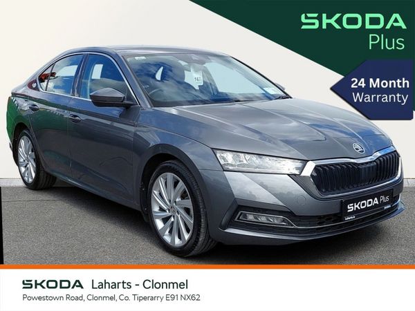 Skoda Octavia Saloon, Petrol, 2023, Grey