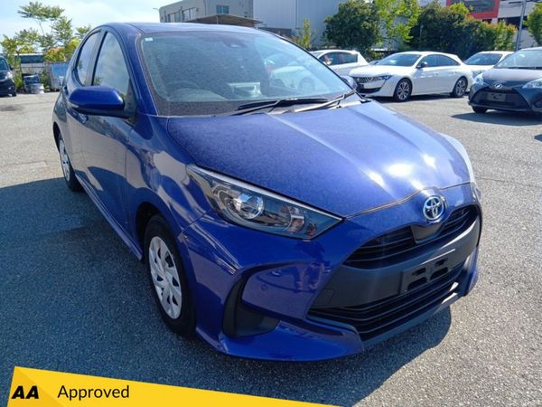 Toyota Yaris Hatchback, Petrol Hybrid, 2021, Blue
