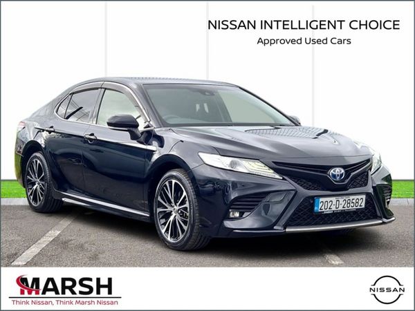 Toyota Camry Hatchback, Petrol Hybrid, 2020, Black