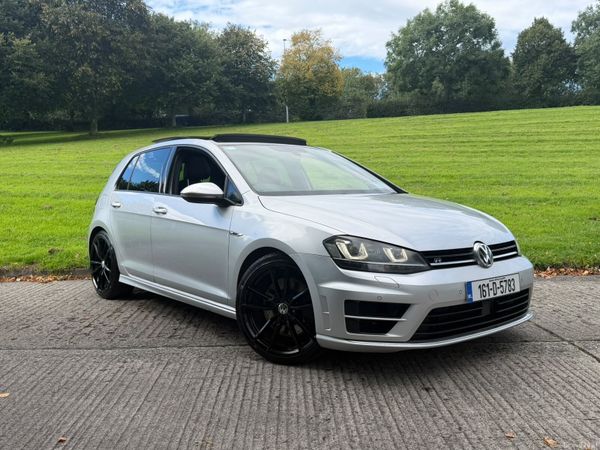 Volkswagen Golf Estate, Petrol, 2016, Silver