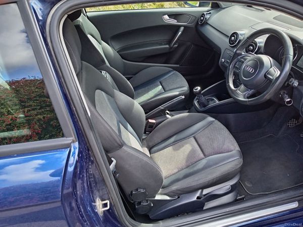 Audi A1 Hatchback, Diesel, 2013, Blue