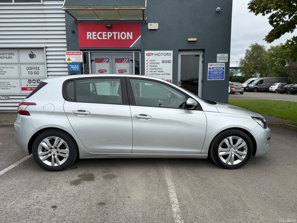 Peugeot 308 Hatchback, Diesel, 2014, Grey