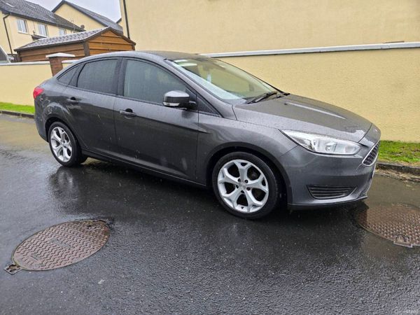 Ford Focus Saloon, Diesel, 2015, Grey