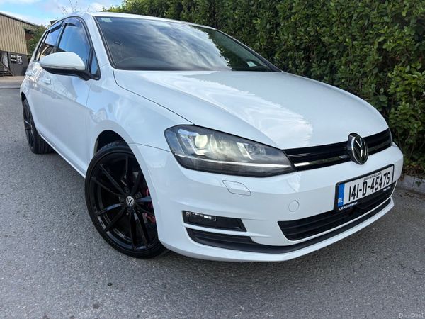 Volkswagen Golf Hatchback, Petrol, 2014, White