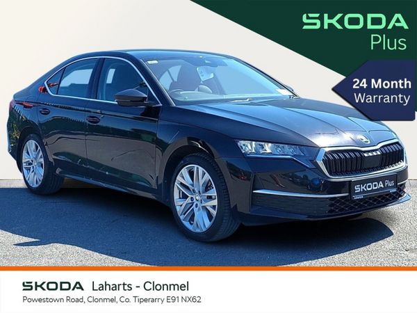 Skoda Octavia Saloon, Petrol, 2024, Black