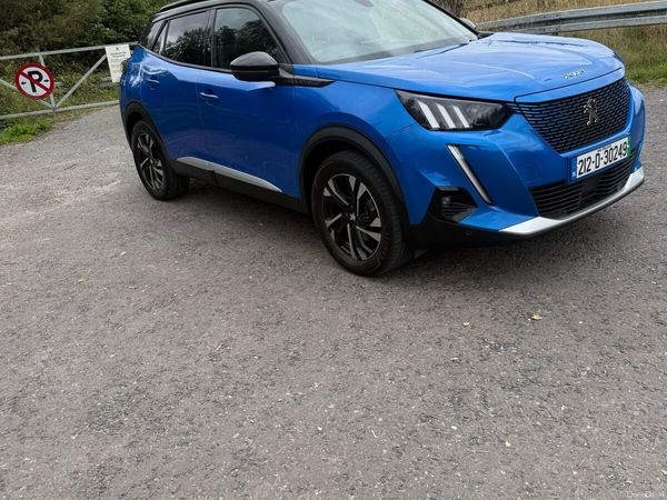 Peugeot 2008 Hatchback, Electric, 2021, Blue
