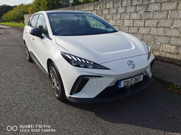 MG MG4 Hatchback, Electric, 2023, White