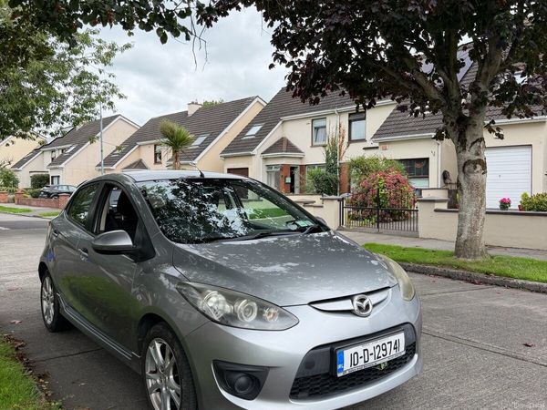 Mazda Mazda2 Hatchback, Petrol, 2010, Silver