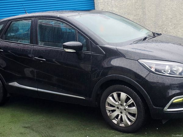 Renault Captur Hatchback, Diesel, 2015, Black