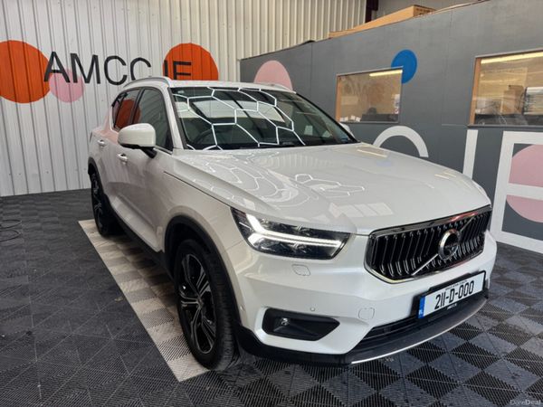 Volvo XC40 SUV, Petrol, 2021, White