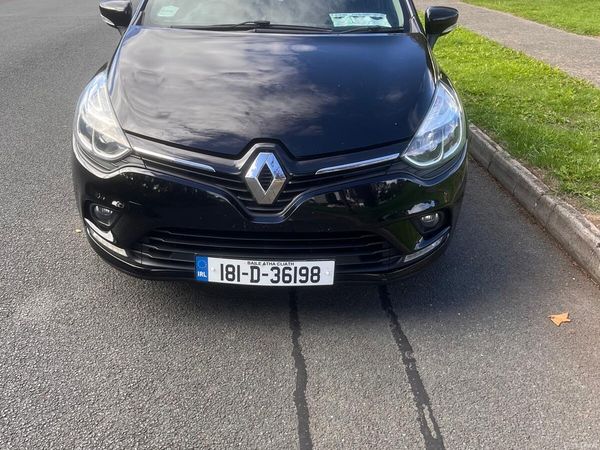 Renault Clio Hatchback, Petrol, 2018, Black