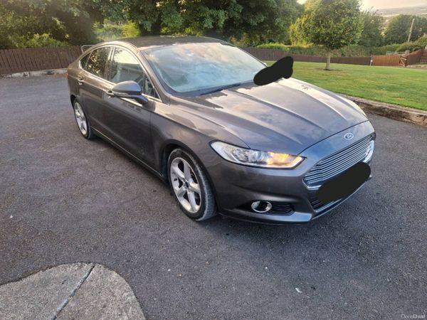 Ford Mondeo Hatchback, Diesel, 2015, Grey
