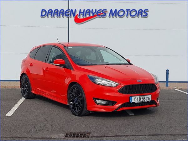Ford Focus Hatchback, Diesel, 2015, Red