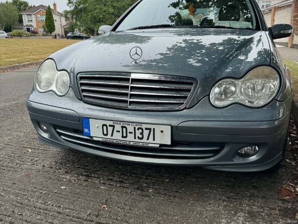 Mercedes-Benz C-Class Saloon, Petrol, 2007, Grey
