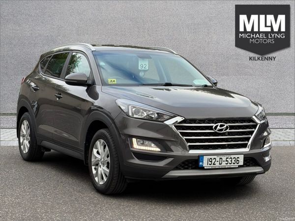Hyundai Tucson MPV, Diesel, 2019, Brown