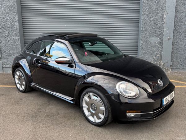 Volkswagen Beetle Hatchback, Petrol, 2013, Black