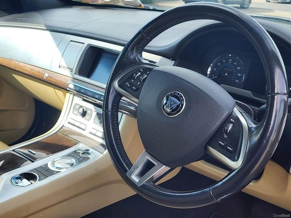 Jaguar XF Saloon, Diesel, 2015, Black