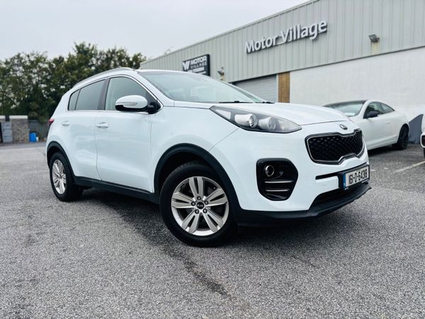 Kia Sportage SUV, Petrol, 2016, White