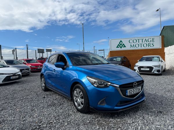 Mazda Demio Hatchback, Petrol, 2015, Blue